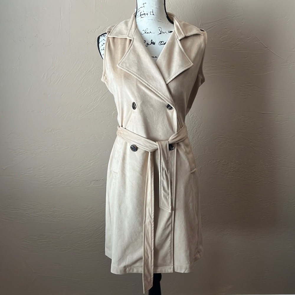 Kendall and Kyle blazer dress
